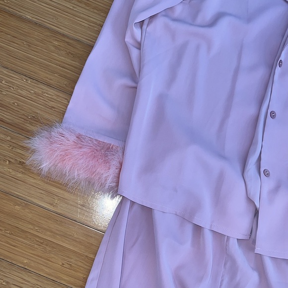 Pink pajama set with feather sleeves - Picture 2 of 3